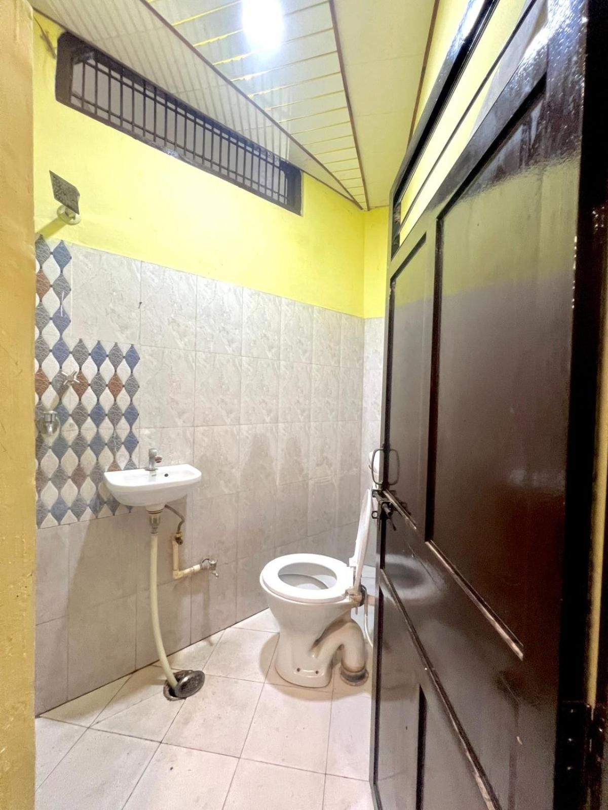 Durga P Guest House Near Harishchandra Ghat Варанаси Экстерьер фото